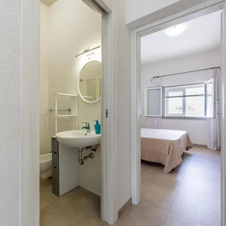 La Casa Di Zia Dedera Appartement *